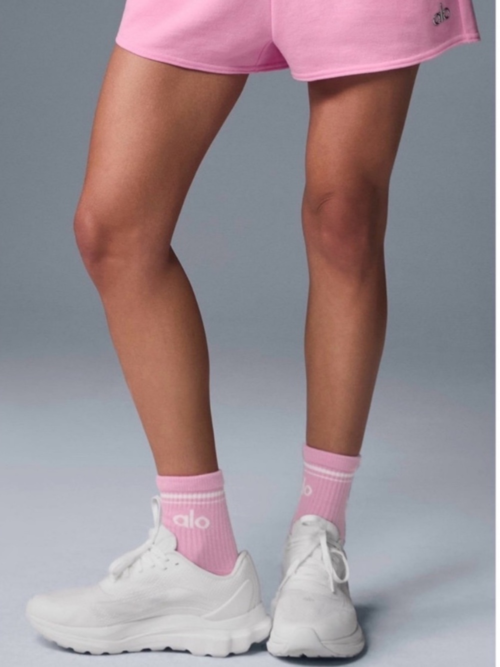 Alo Yoga Unisex Half-Crew Throwback Socks Sweet Pink White Size M NWT*#8